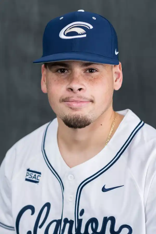 Elvin Robles, Baseball, Clarion