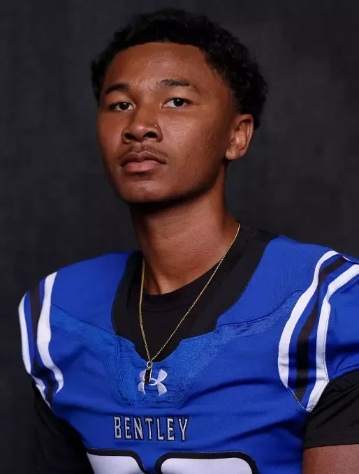 Sean Winbush, Football, undefined