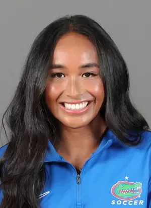 Daviana Vaka, Soccer, undefined