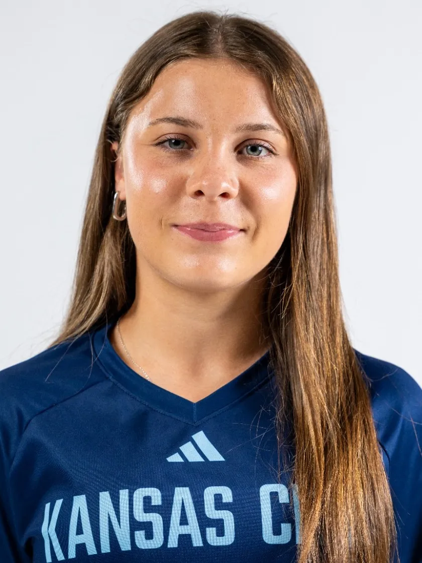 Emilie Dagnault, Soccer, Kansas City University