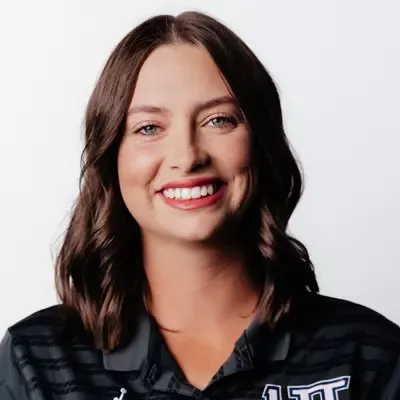Mia Cesarek, Golf, Utah Tech University