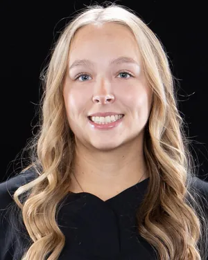 Gwen McGinnis, Softball, undefined