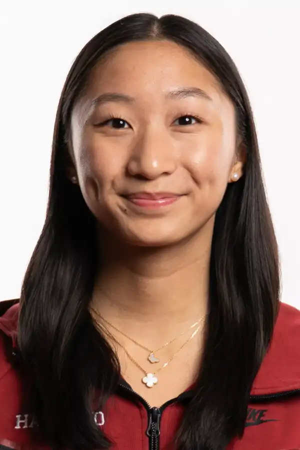 Isabella Chin, Fencing, Harvard University
