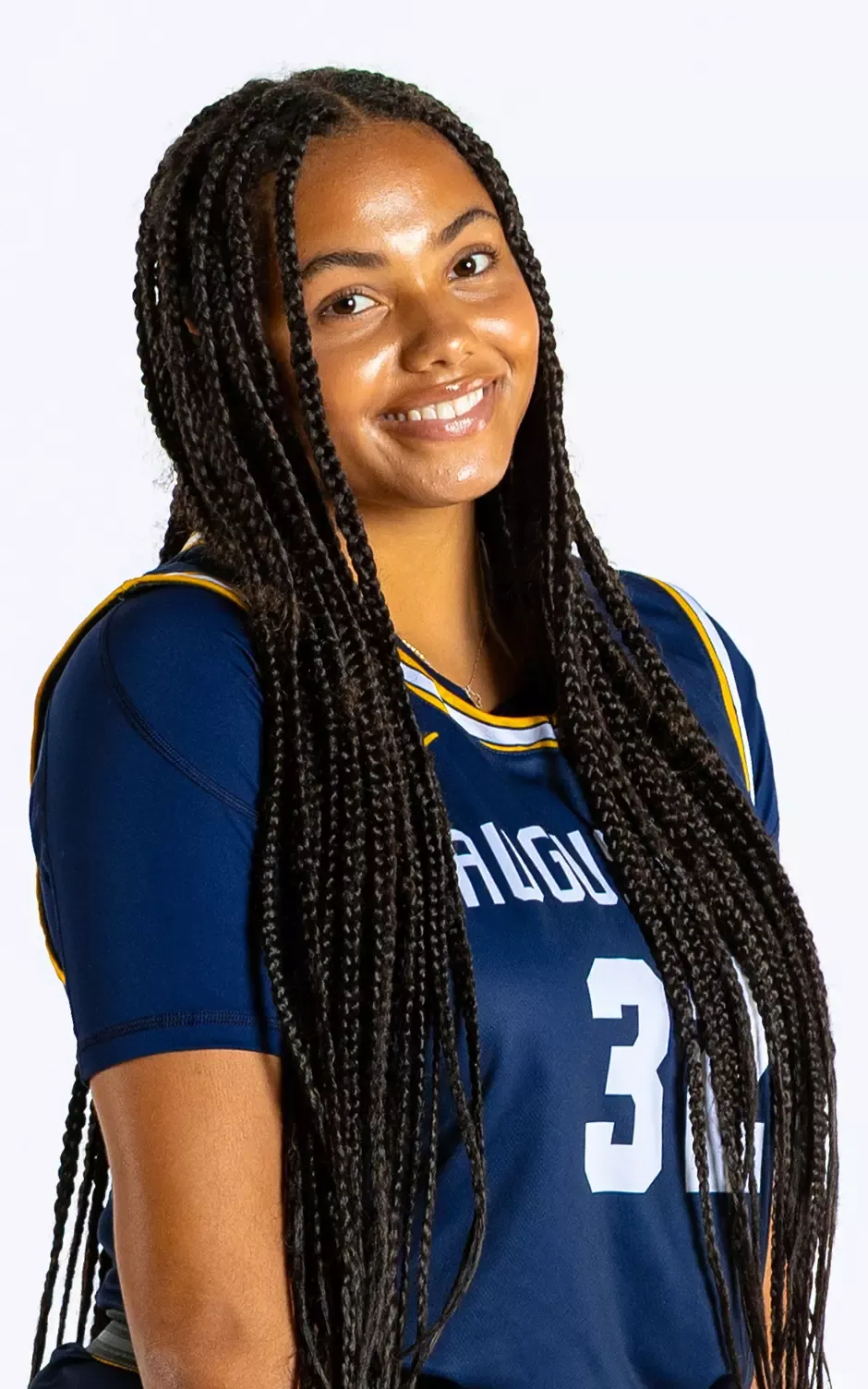 Makinley Lawrenson, Basketball, Augustana College