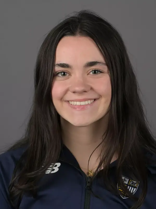 Izzy King, Hockey, Merrimack College