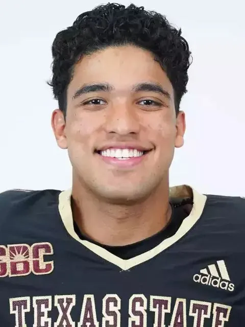 Carlos Alvarado, Football, undefined