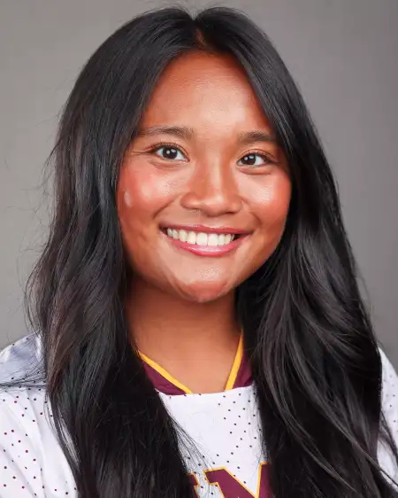 Juliana Zerna, Soccer, University of Minnesota Duluth