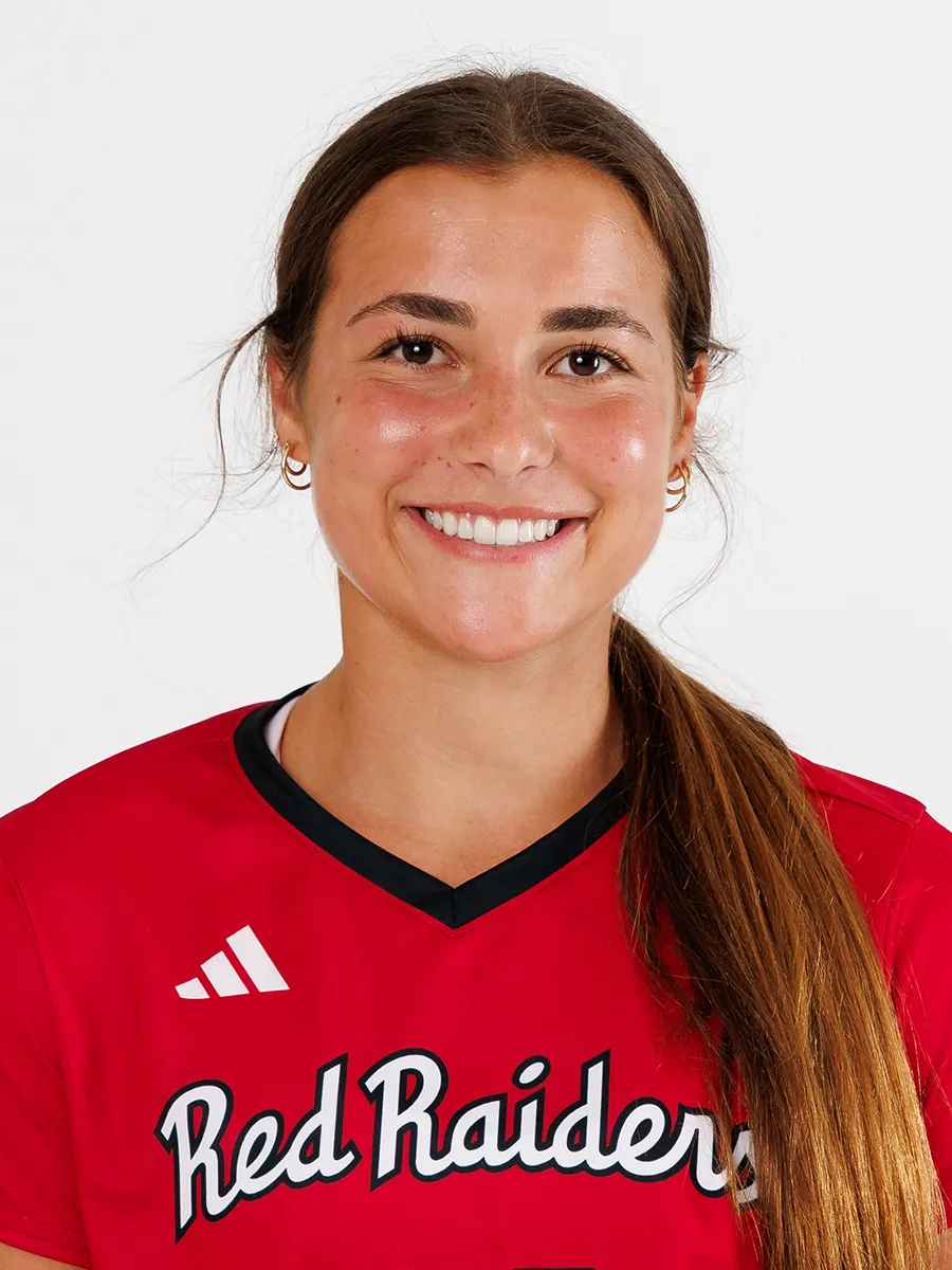 Mia Wiele, Soccer, undefined