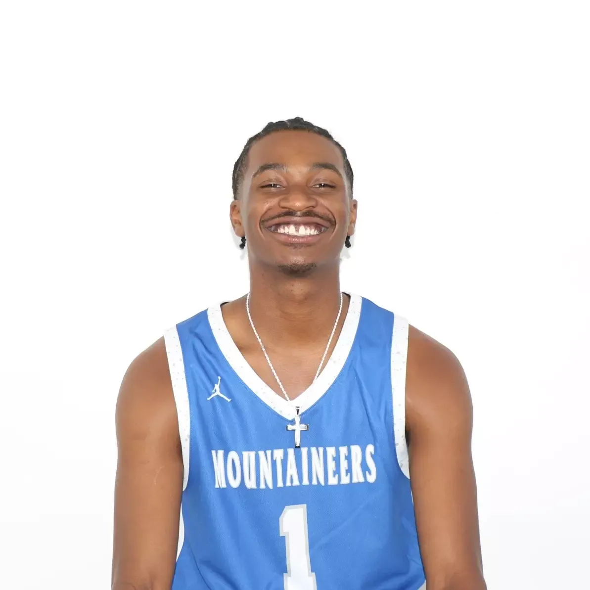Cobi Commodore, Basketball, Berea College