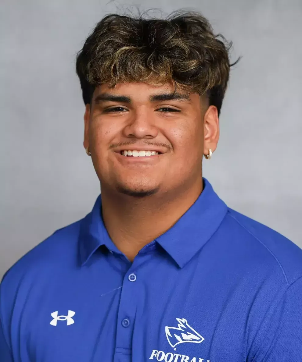 Kenny Urbina Jr., Football, undefined