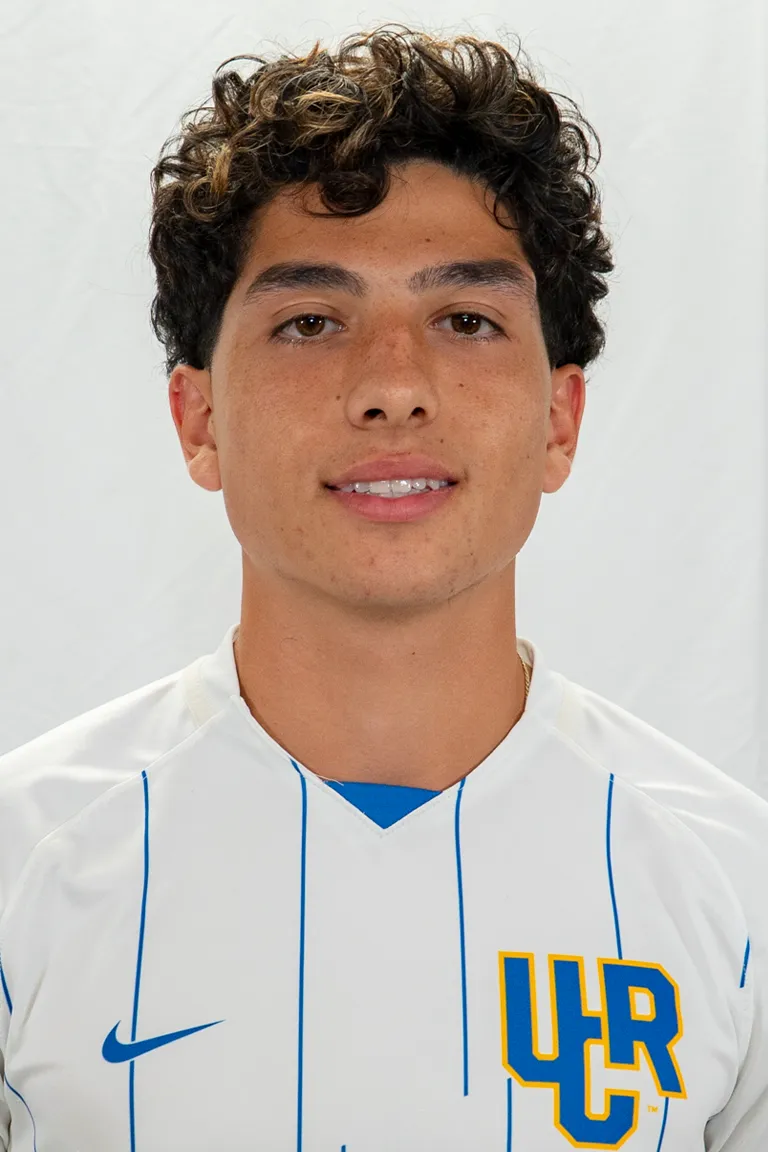 Giancarlo Molina Mendoza, Soccer, University of California, Riverside