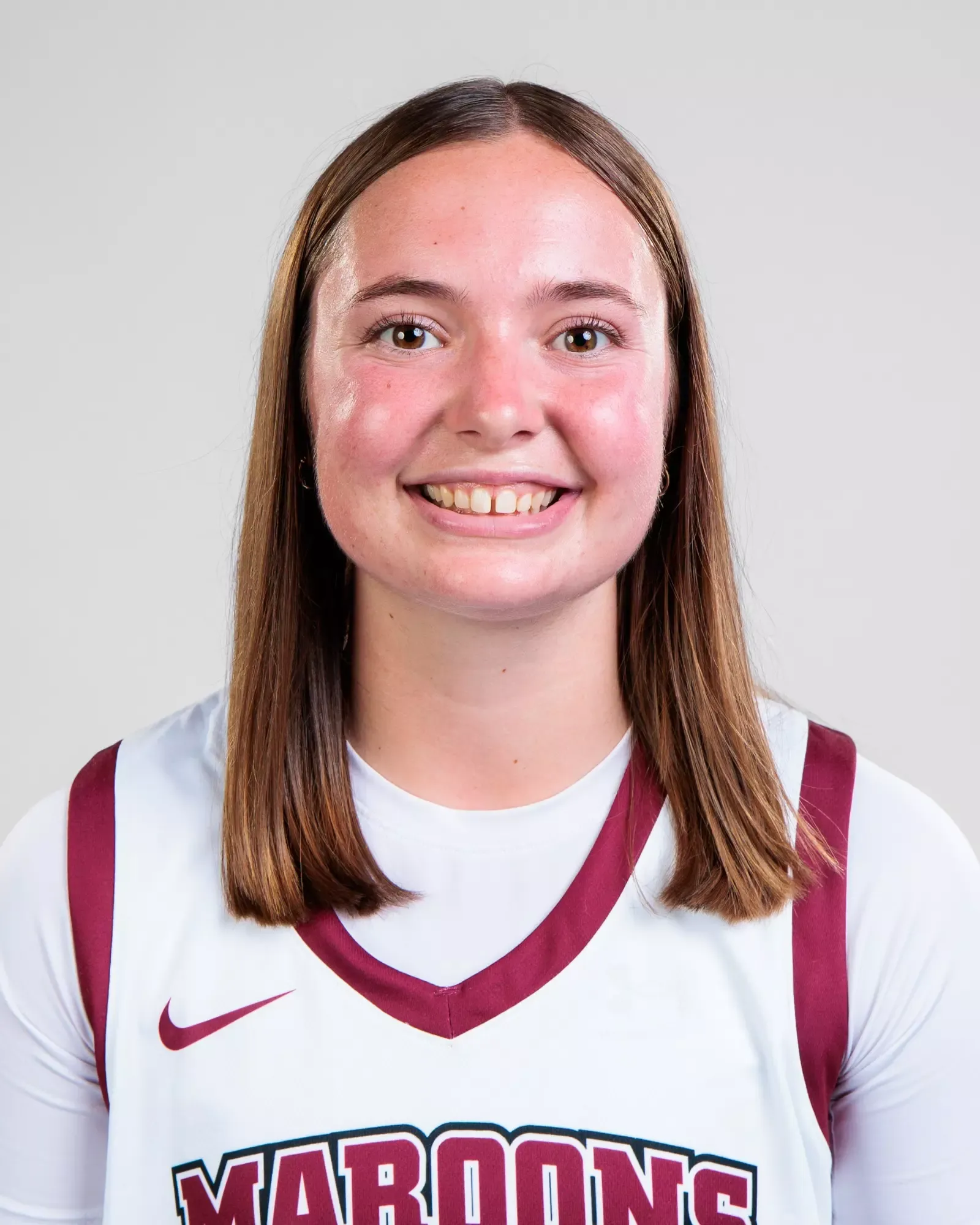 Nadia Snesarev, Basketball, Roanoke College