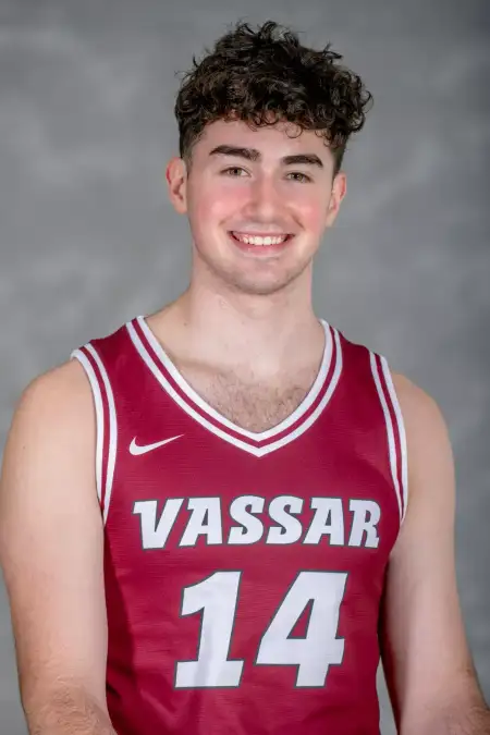 Preston Neuenhaus, Basketball, Vassar College