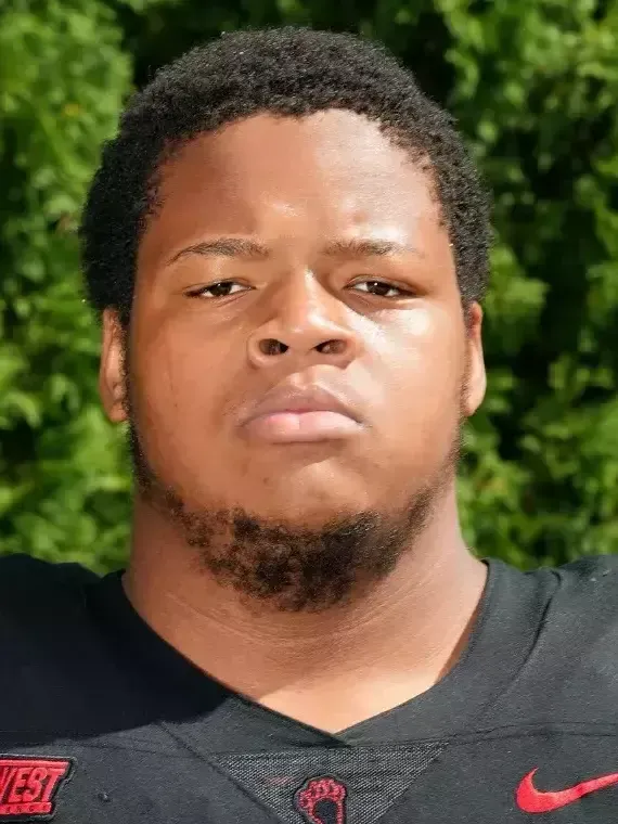 Kennedy Washington, Football, undefined
