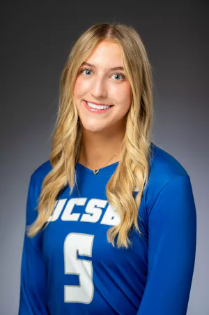 Caroline Foraker, Volleyball, undefined