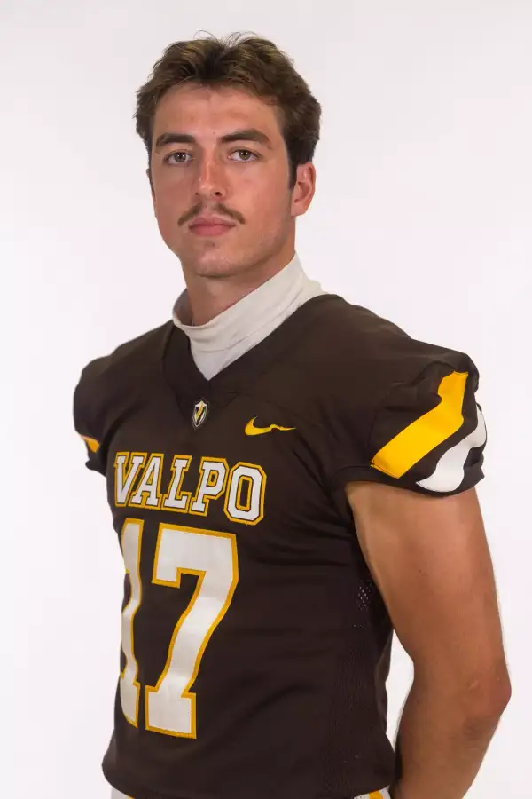 Devin Yeats, Football, Valparaiso University