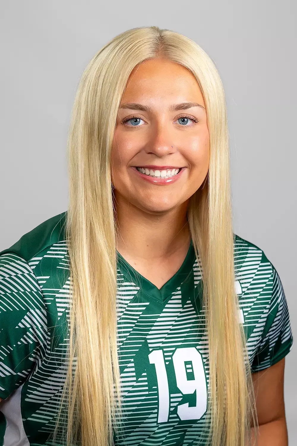 Scarlett Thomas, Soccer, undefined