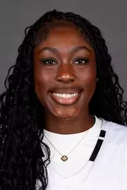 Emmanuella Sennowo, Basketball, St. Olaf College