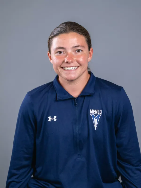 Abby Hratchian, Soccer, Menlo College