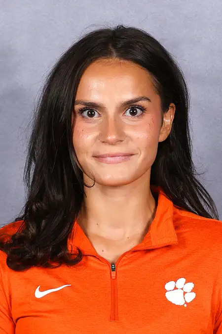 Nina Fernandez, Rowing, Clemson University