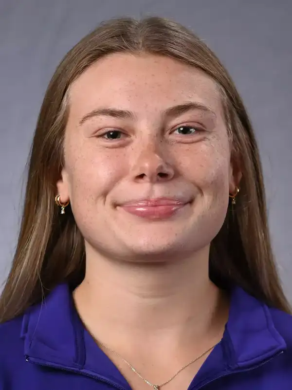 Amanda Aslan, Hockey, College of the Holy Cross