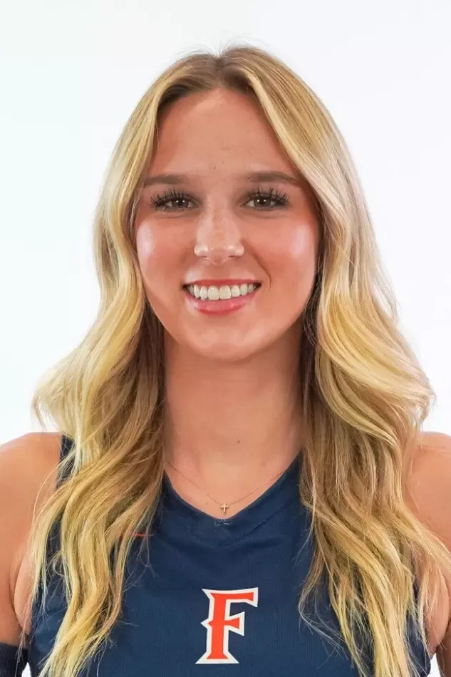 Sofia Shine, Volleyball, undefined