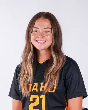 Maddy Lasher, Soccer, undefined