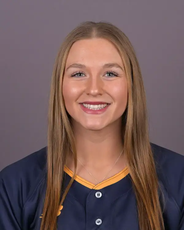 Anna Gedacht, Softball, Merrimack College