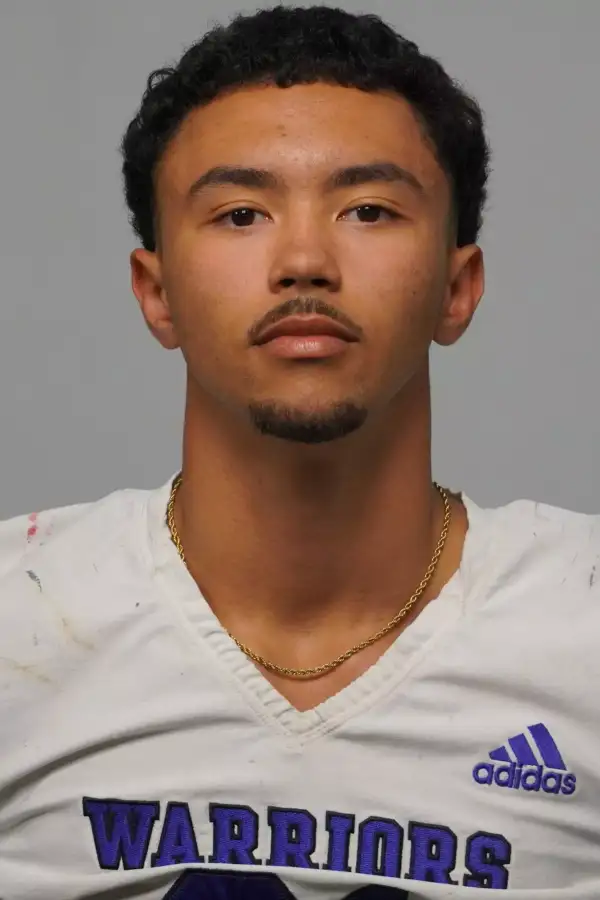 Avian Thomas, Football, Winona State University
