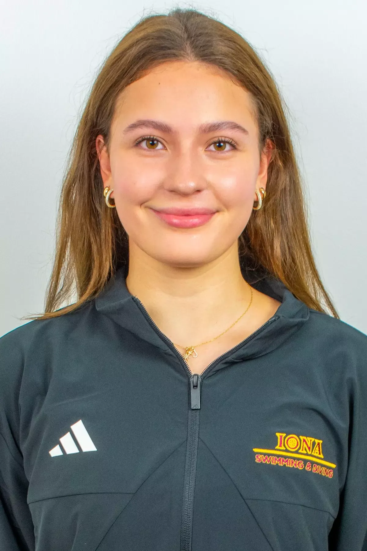 Julia Sherrill, Swimming & Diving, Iona University