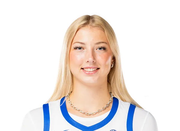 Clara Strack, Basketball, undefined