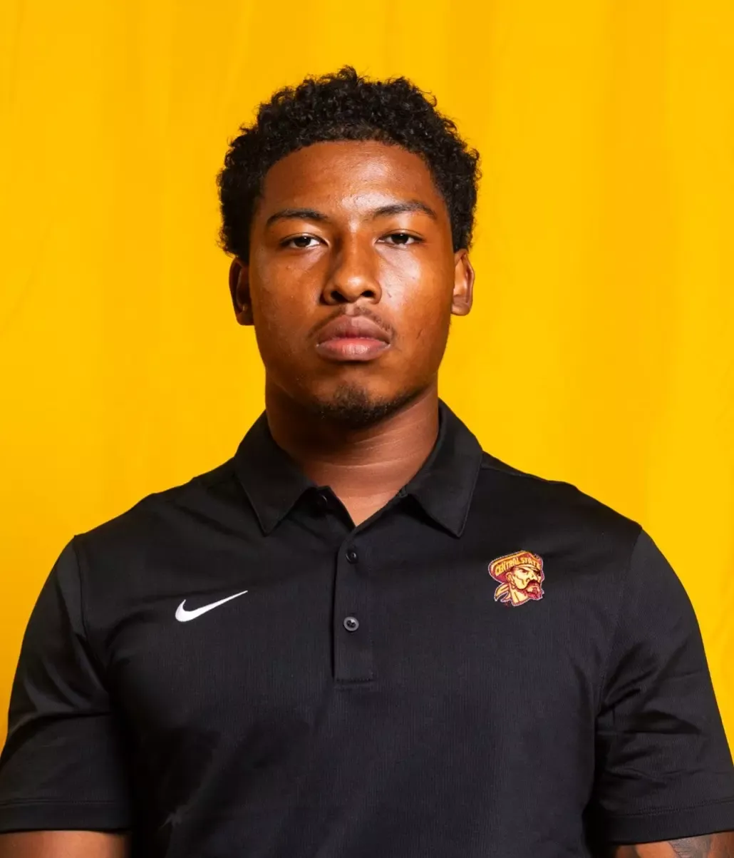 Travis Davis, Football, undefined