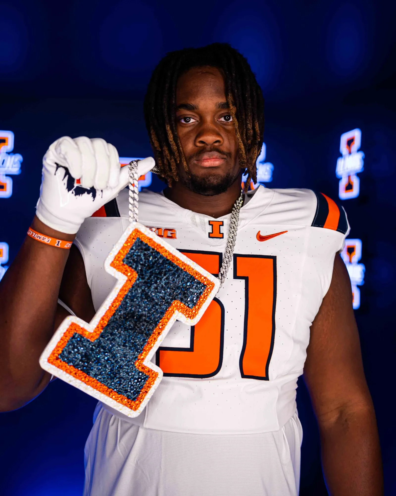 Alfred Washington, Football, undefined