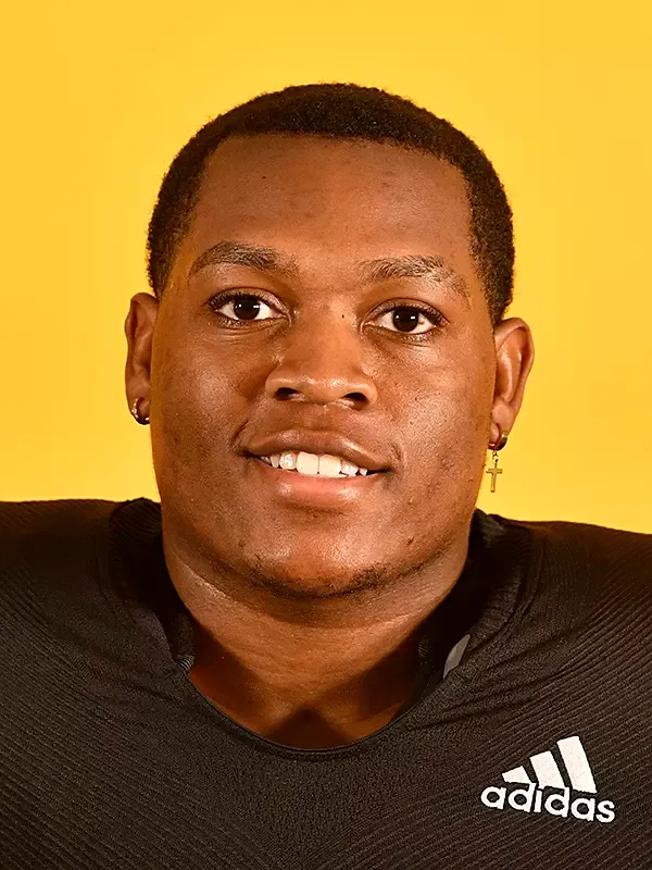 Quan Russell, Football, undefined