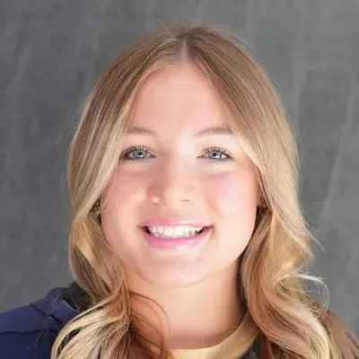 Araceli Skiles, Swimming & Diving, Mount St. Mary's University