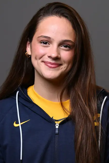 Tabi Main, Swimming & Diving, West Virginia University
