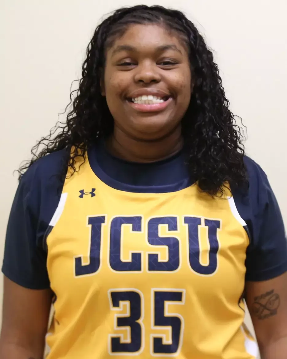 Amya Graham, Basketball, undefined