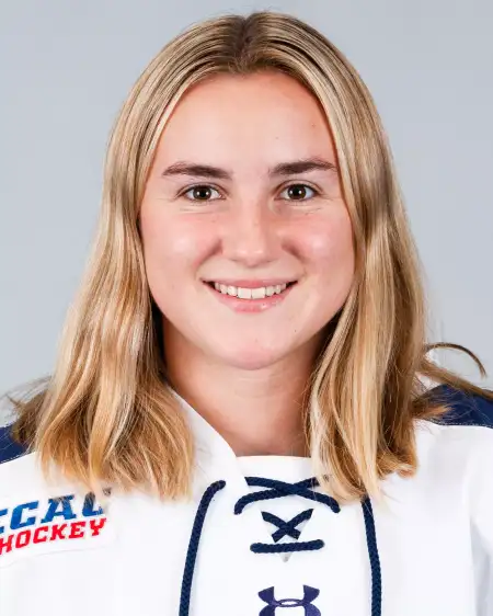 Hannah Weyerhaeuser, Hockey, Yale University