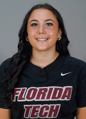 Ally DeLisi, Softball, undefined