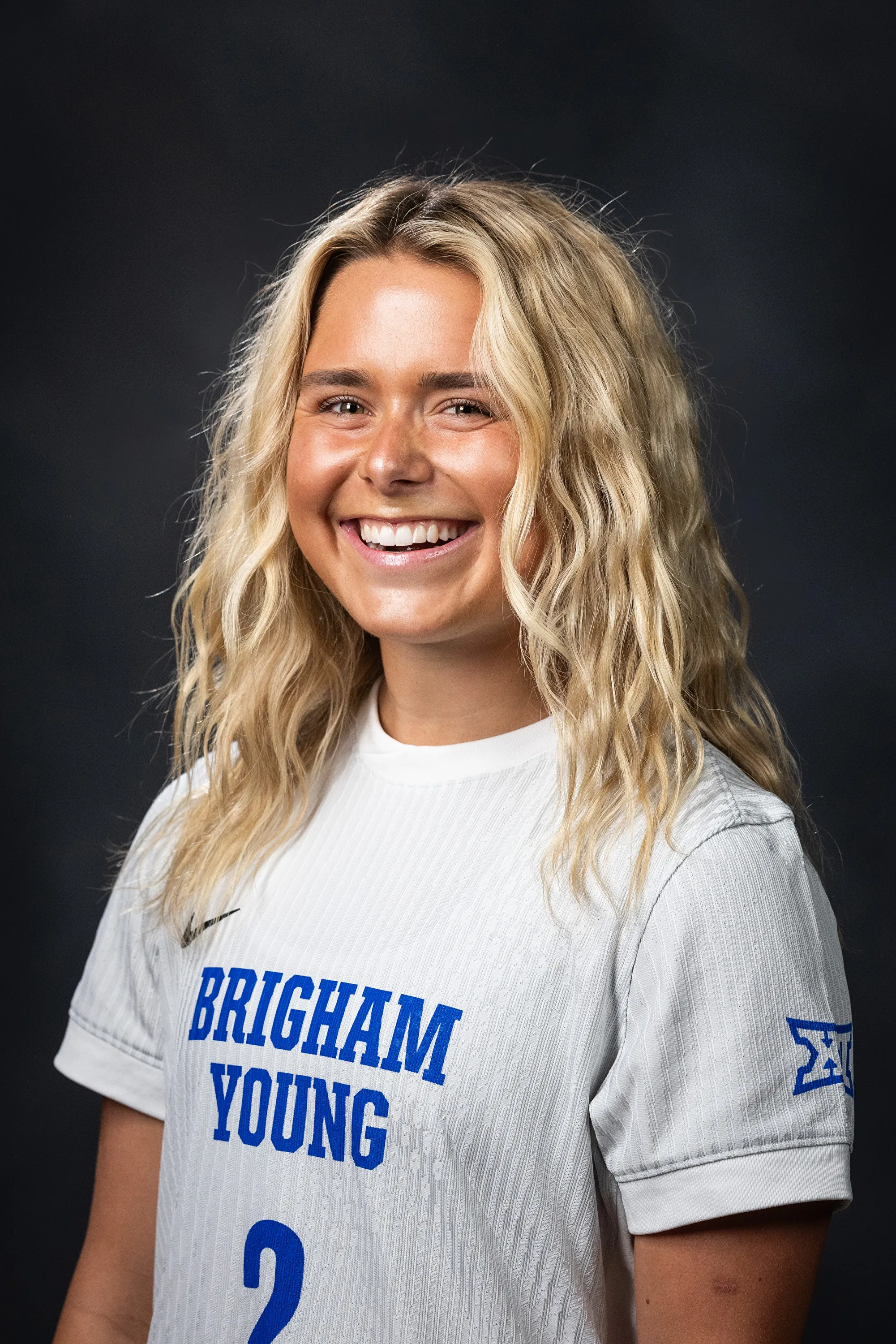 Halle Dixon, Soccer, undefined