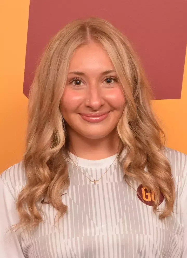 Olivia Stavola, Soccer, undefined