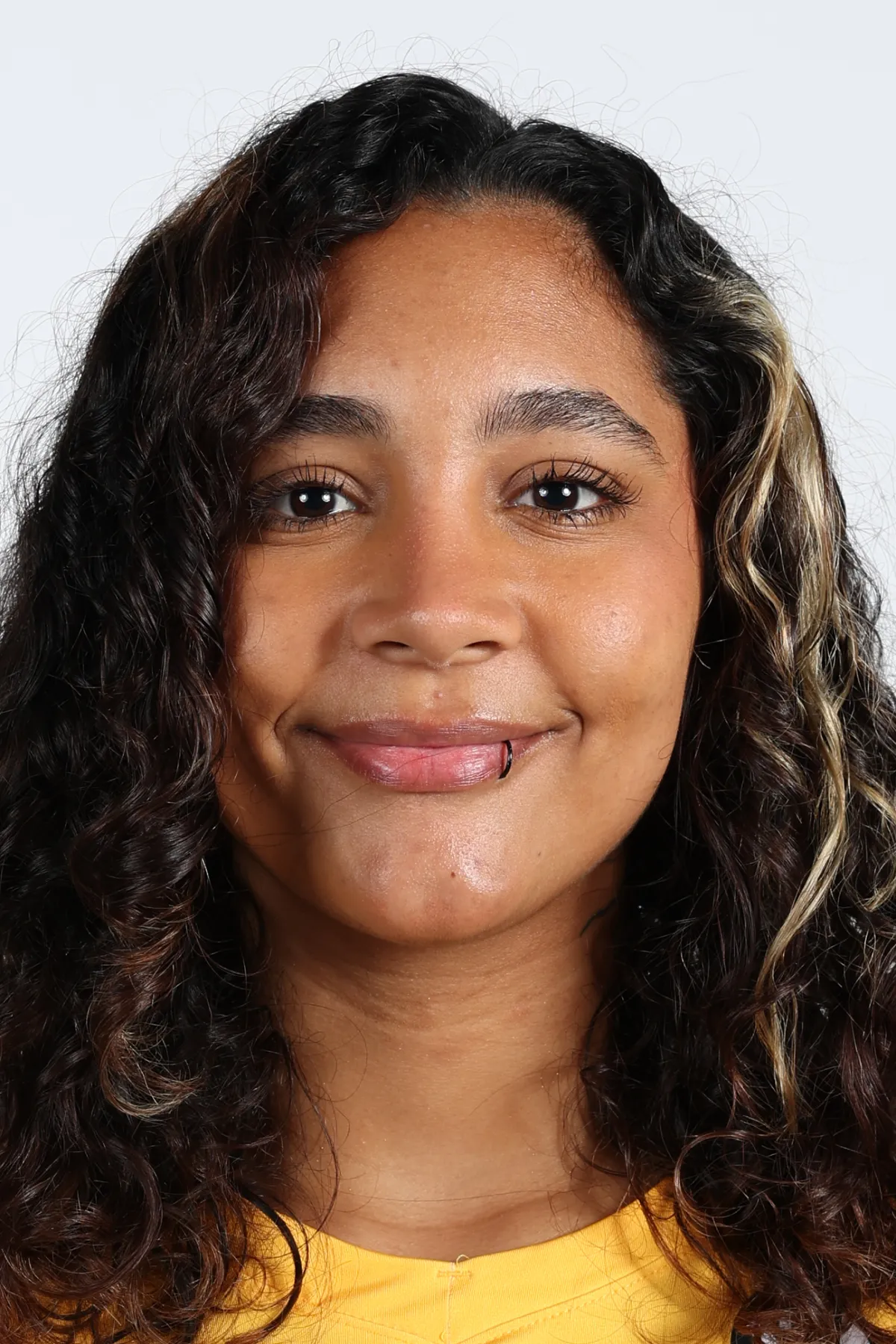 Valentina Barrios, Track and Field, undefined