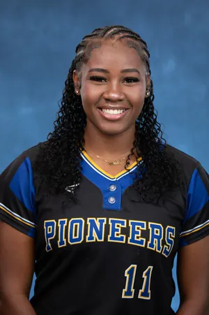 Anaise Piar, Softball, undefined
