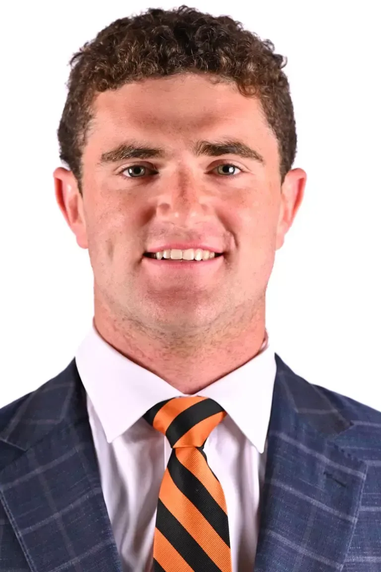 Eli Friend, Football, undefined