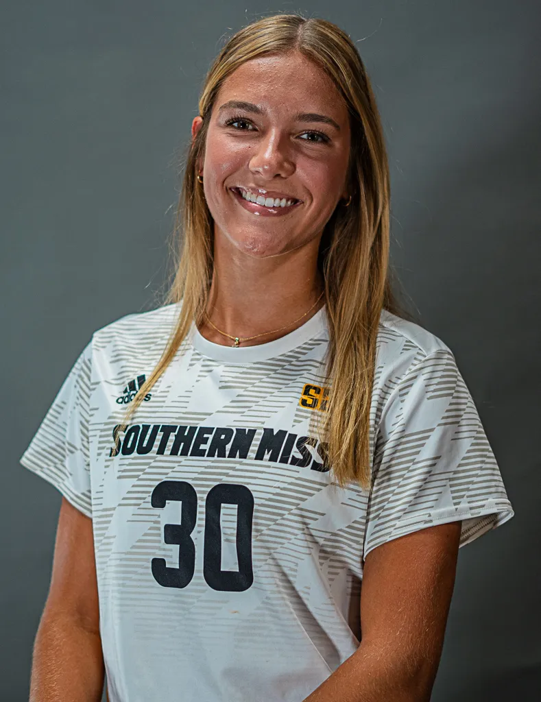 Avery Aldrette, Soccer, undefined