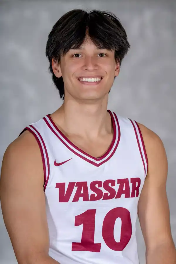 Kale Elmhorst, Basketball, Vassar College