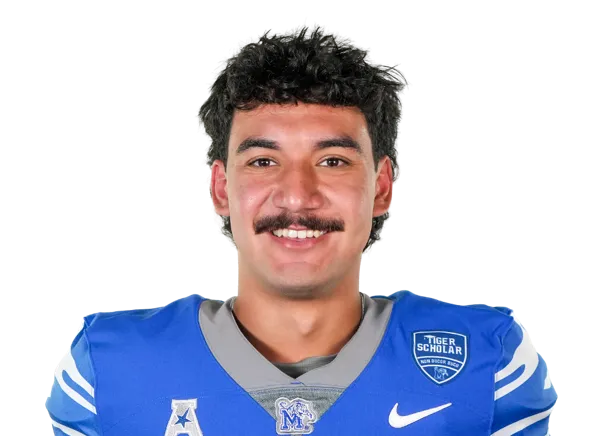Oliver Castaneda, Football, undefined