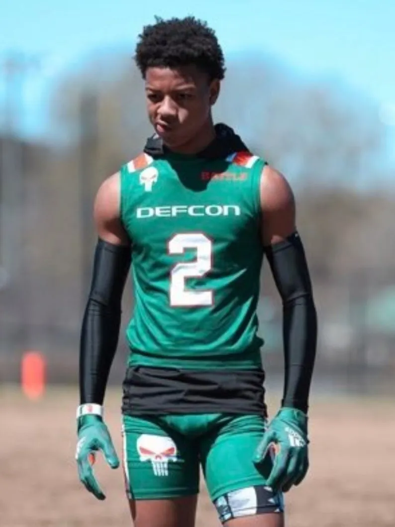 Devin Brown, Football, undefined