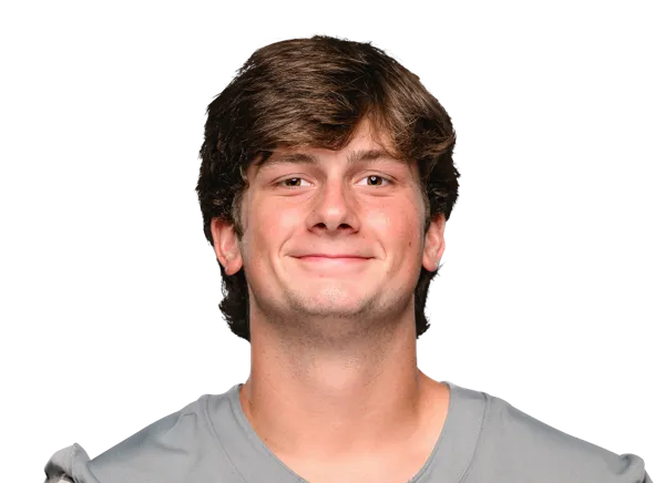 Connor Everett, Football, undefined