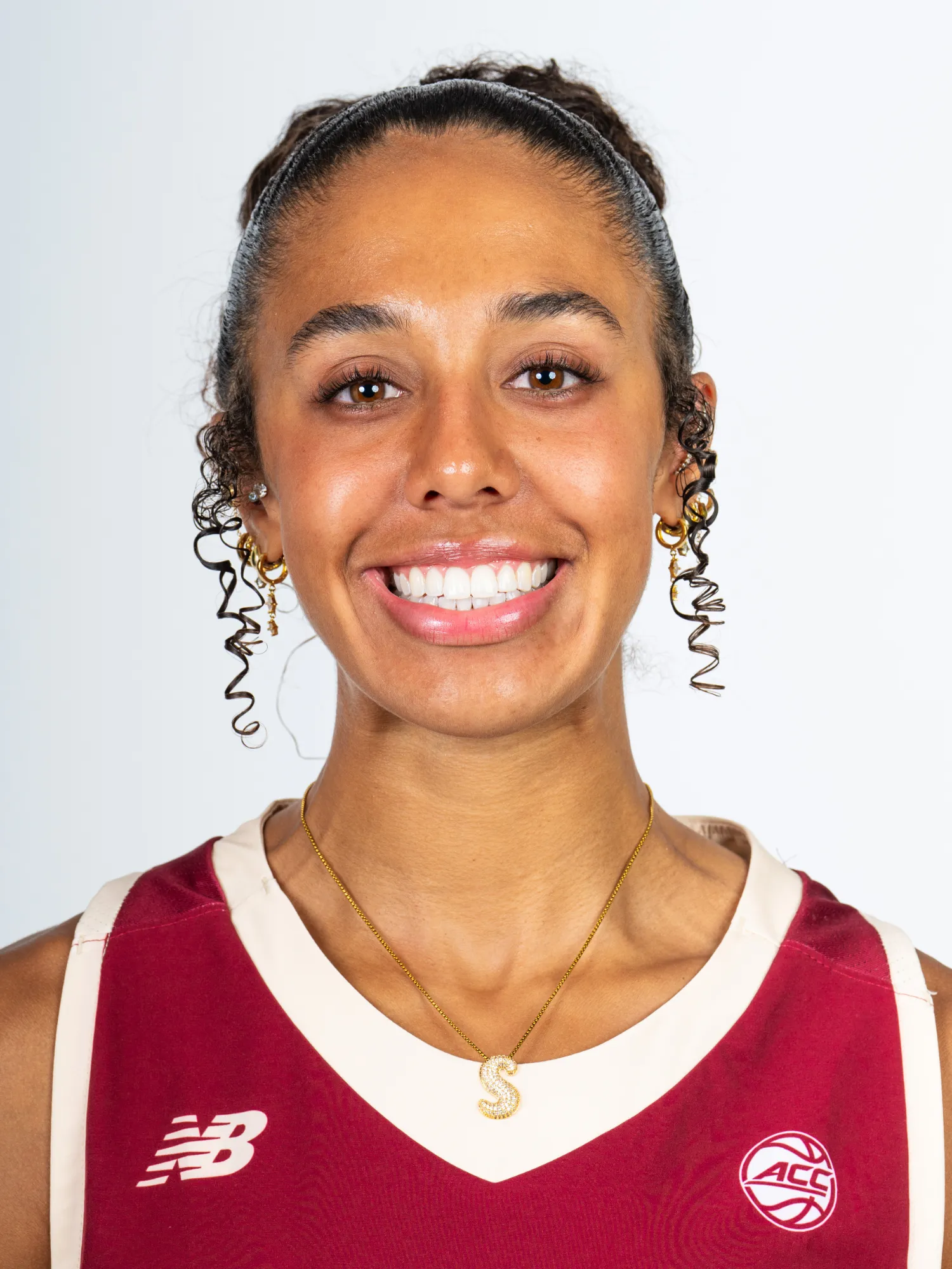 Samantha Davis, Basketball, undefined